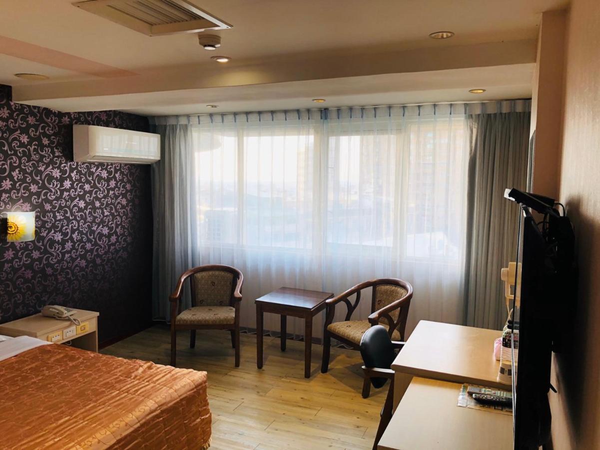 Jing Chech Hotel Гаосюн Екстер'єр фото