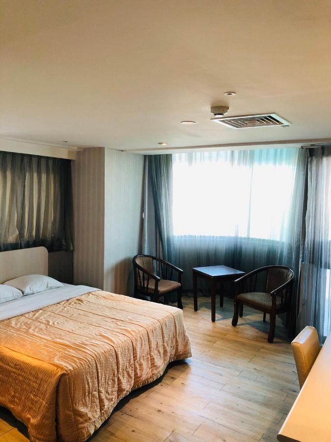 Jing Chech Hotel Гаосюн Екстер'єр фото